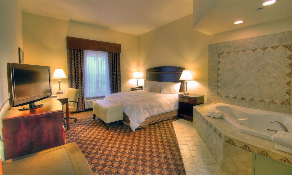 Holiday Inn Express West Jefferson By Ihg Bilik gambar