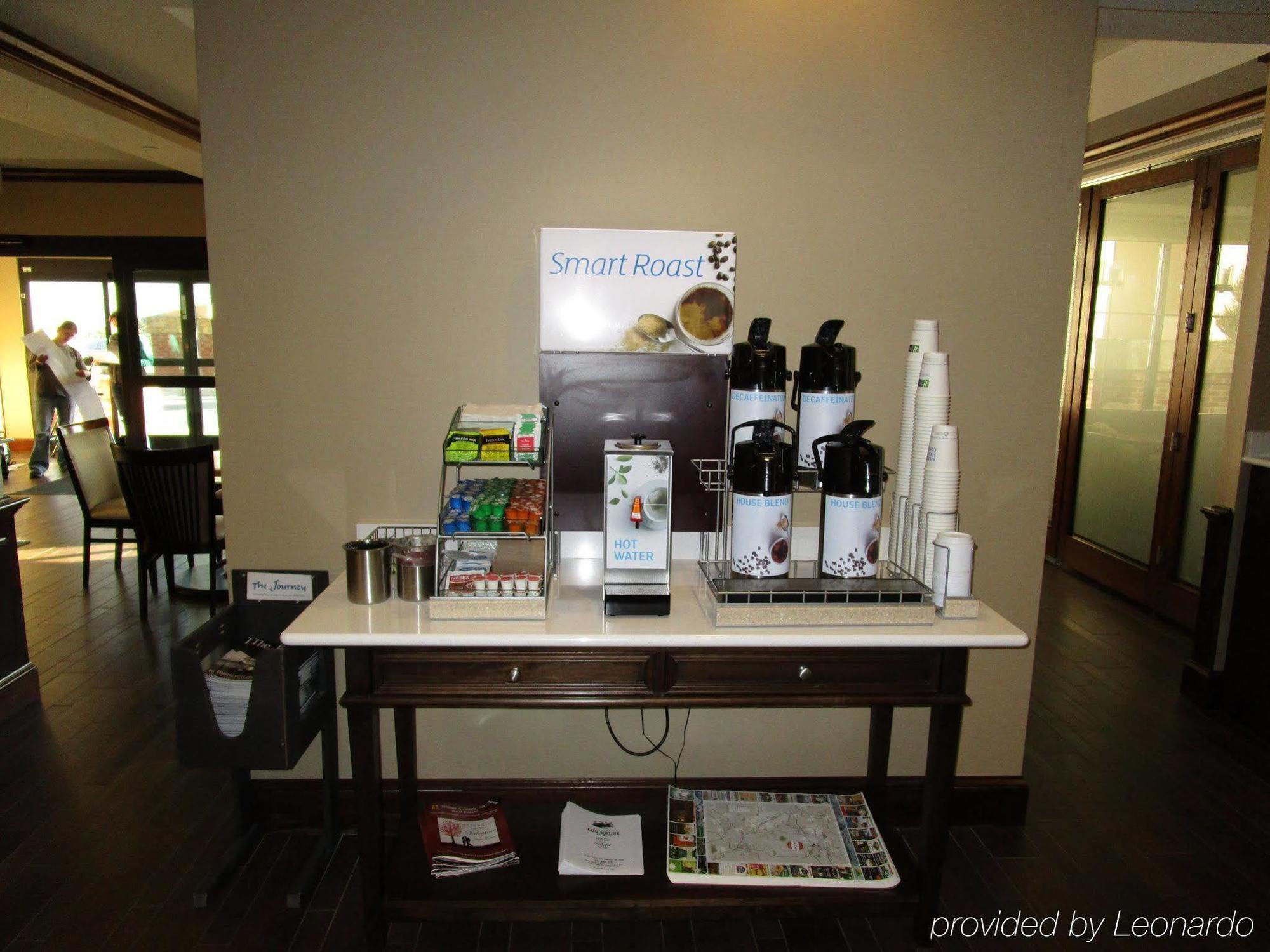 Holiday Inn Express West Jefferson By Ihg Luaran gambar