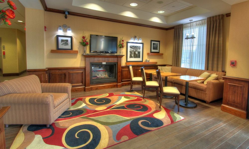 Holiday Inn Express West Jefferson By Ihg Luaran gambar