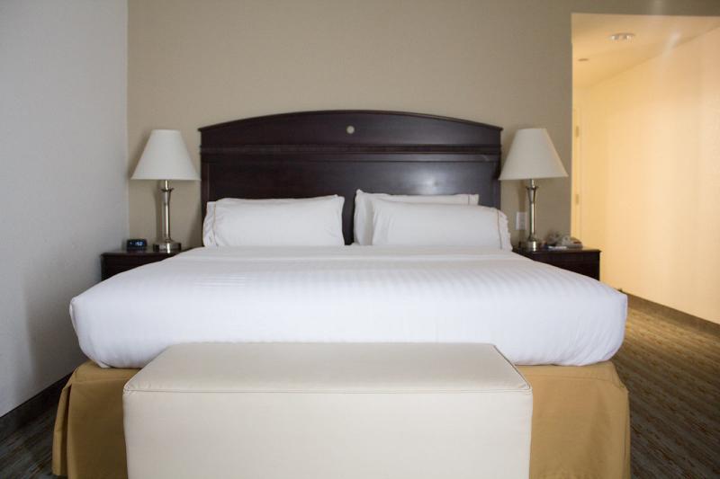 Holiday Inn Express West Jefferson By Ihg Luaran gambar