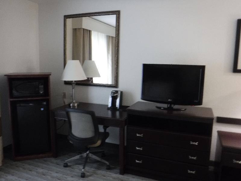 Holiday Inn Express West Jefferson By Ihg Luaran gambar